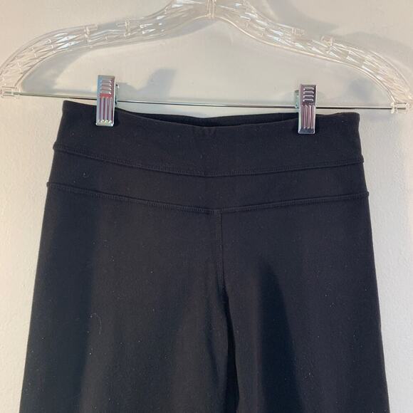 LULULEMON ATHLETICA Women’s Black Legging Capris / Size: 2 Tall - Picture 5 of 10
